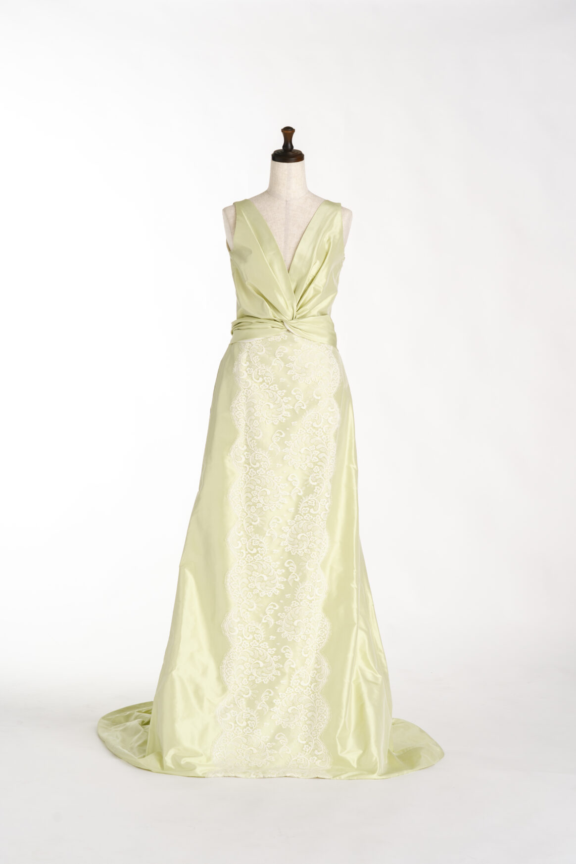 collardress　2052