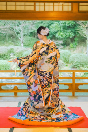 鶴に梅・松049 | 色打掛・白無垢の格安レンタル | 福岡・九州で和装の